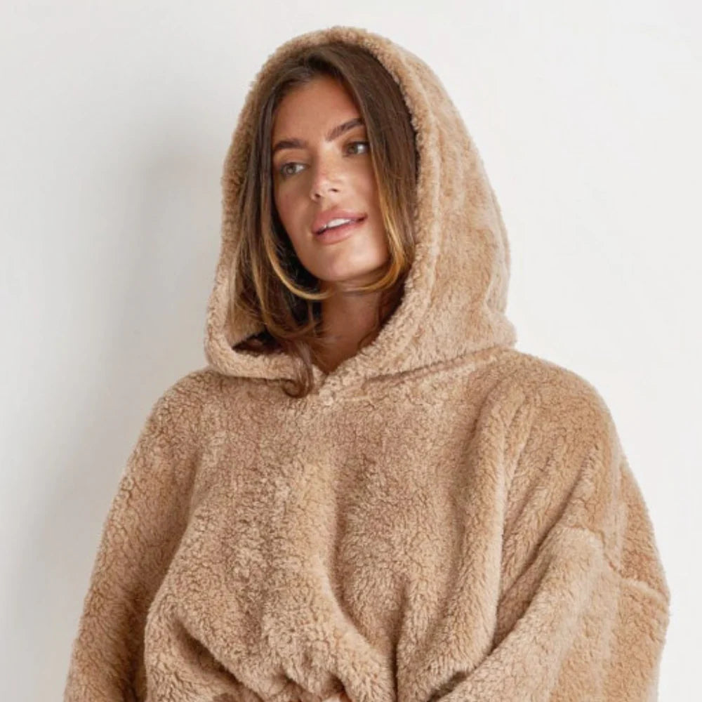 Milavo Fluffy Hoodie